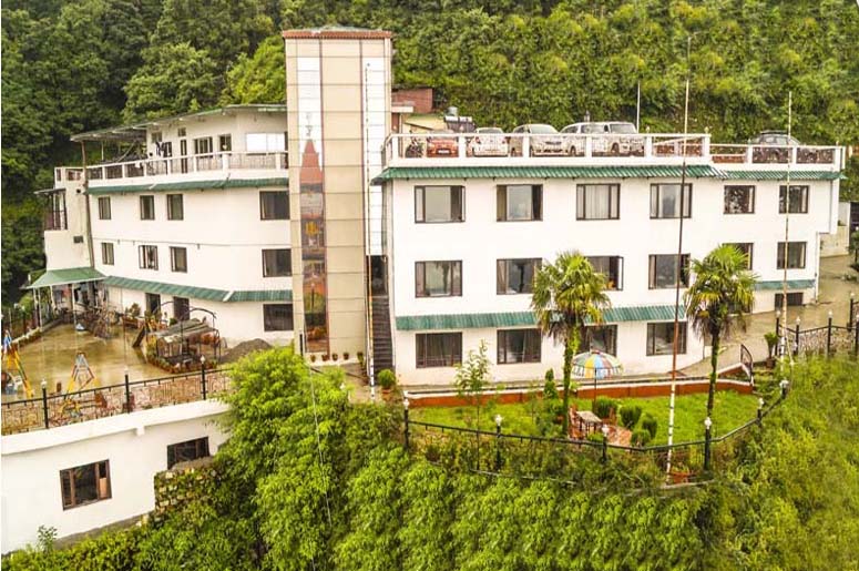 HOTEL BASERA,           MUSSORIE