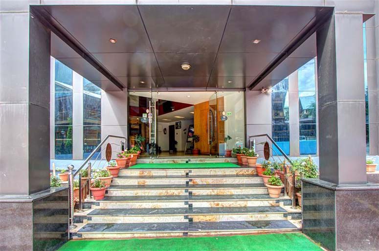 HOTEL DAFFODIL,           MANALI
