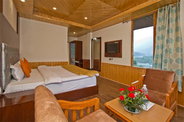 HOTEL SNOW SEASON RESORT,   MANALI