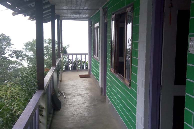 DREAM HUT HOMESTAY,       RISHOP