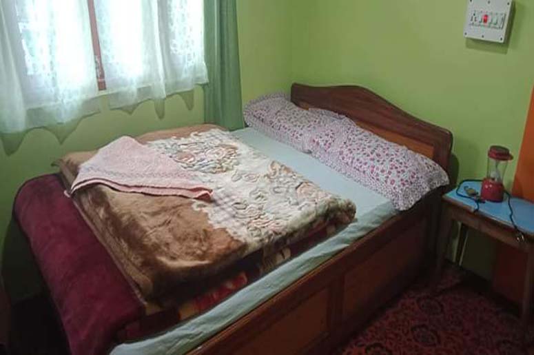 GLORIOUS HOLIDAYHOME CHOTA MANGWA