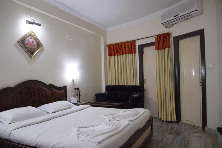 HOTEL GAJAPATI