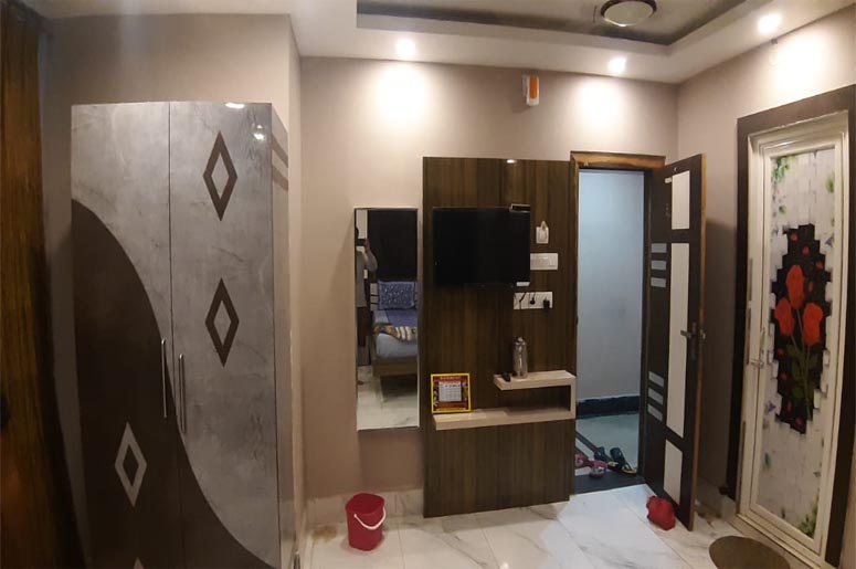HOTEL S.O.M.S EMPIRE