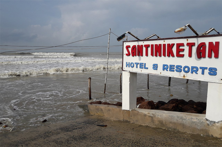 SANTINIKETAN HOTEL & RESORTS,  MANDARMANI