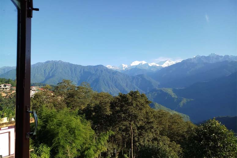 HOTEL KARMA,   MIDDLE PELLING