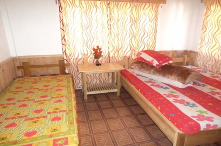 DREAM HUT HOMESTAY,       RISHOP