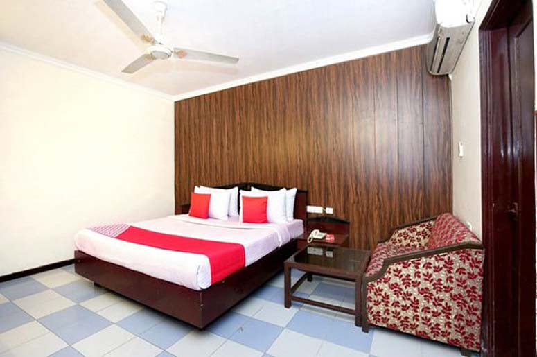 HOTEL OSCAR REGENCY, CHANDIGARH